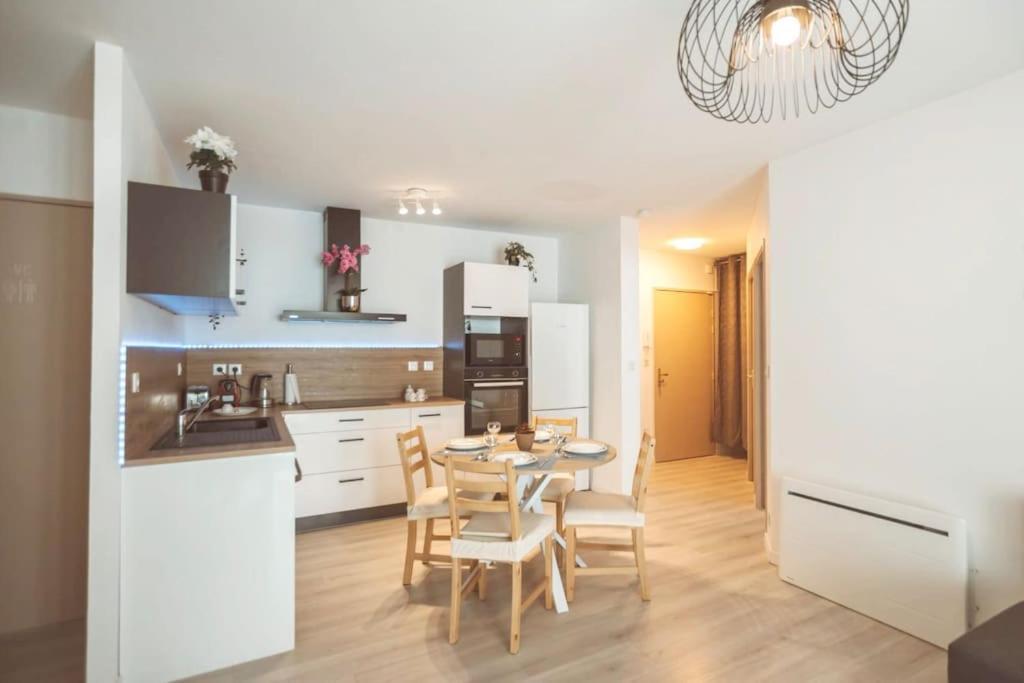 Appartement Le Cocon Manceau à Le Mans Extérieur photo